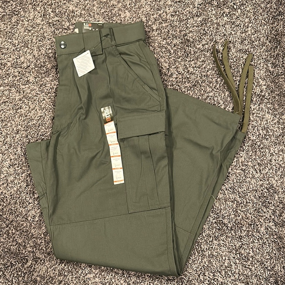 NWT Men's Olive Green Pants 5.11 tactical